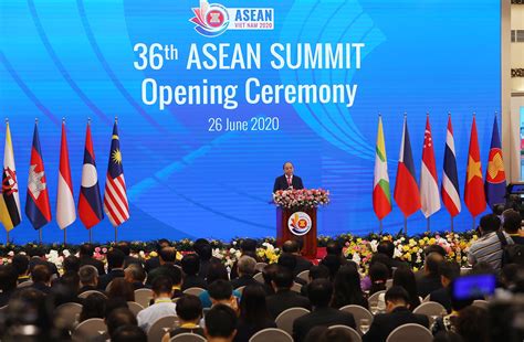 ASEAN 2017: Opening ceremony of the Summit .